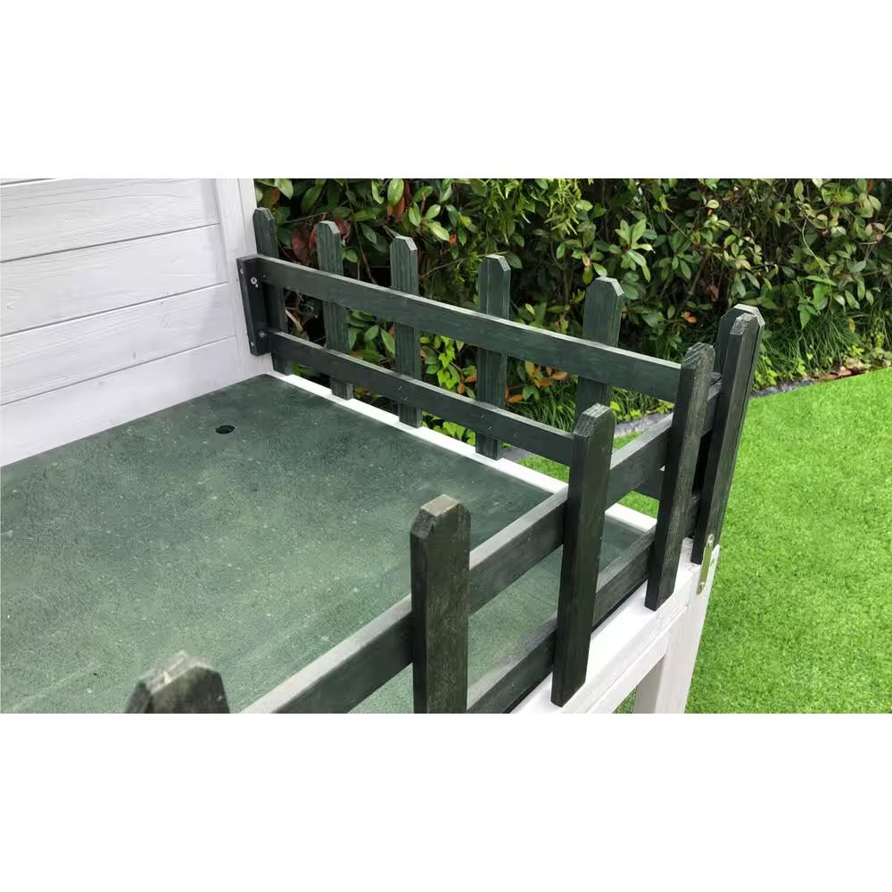 Elevated Wooden Chicken Coop for 1 to 3 Chickens - Inside The Bars