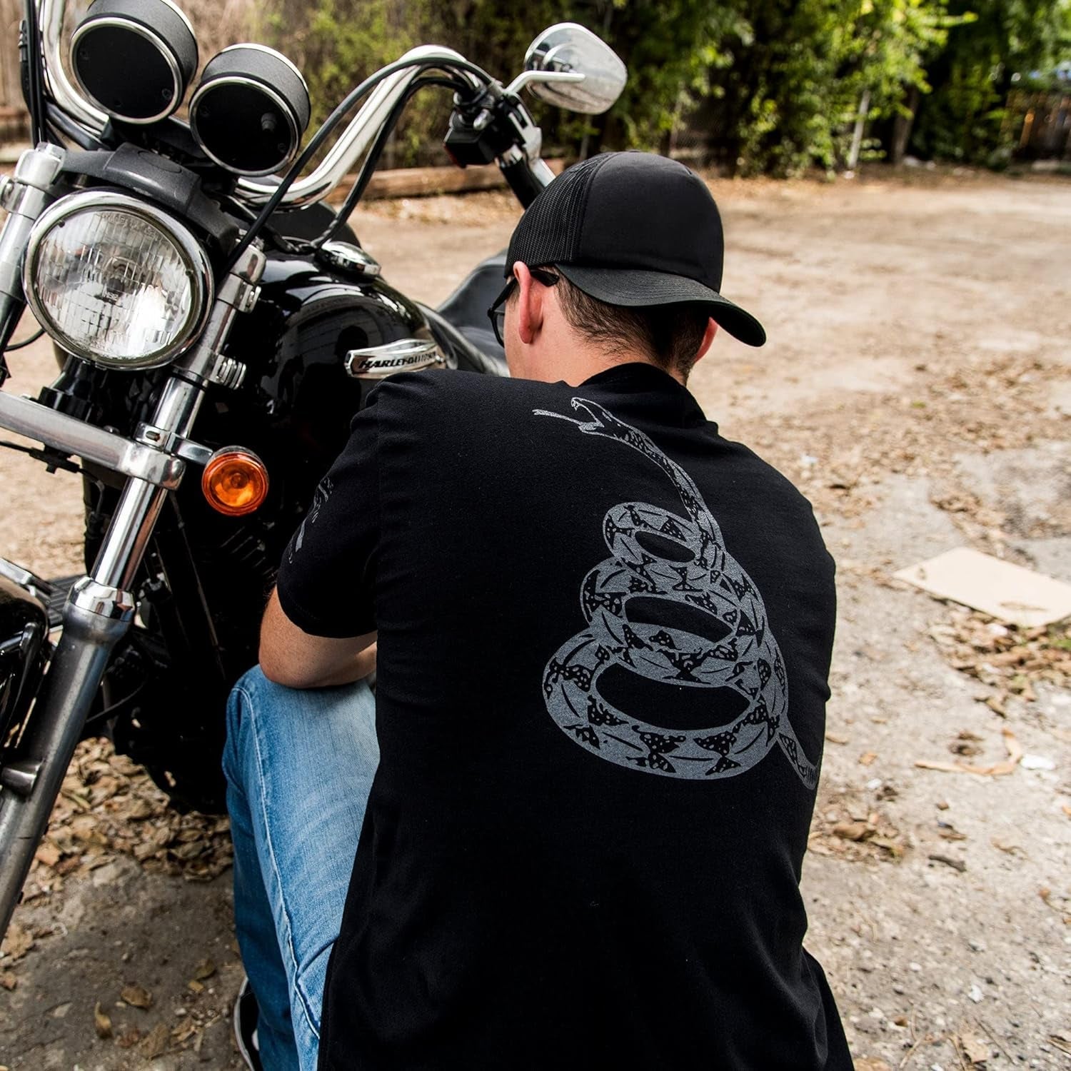 Grunt Style Men's T-Shirt with Concealed Gadsden Design - Inside The Bars