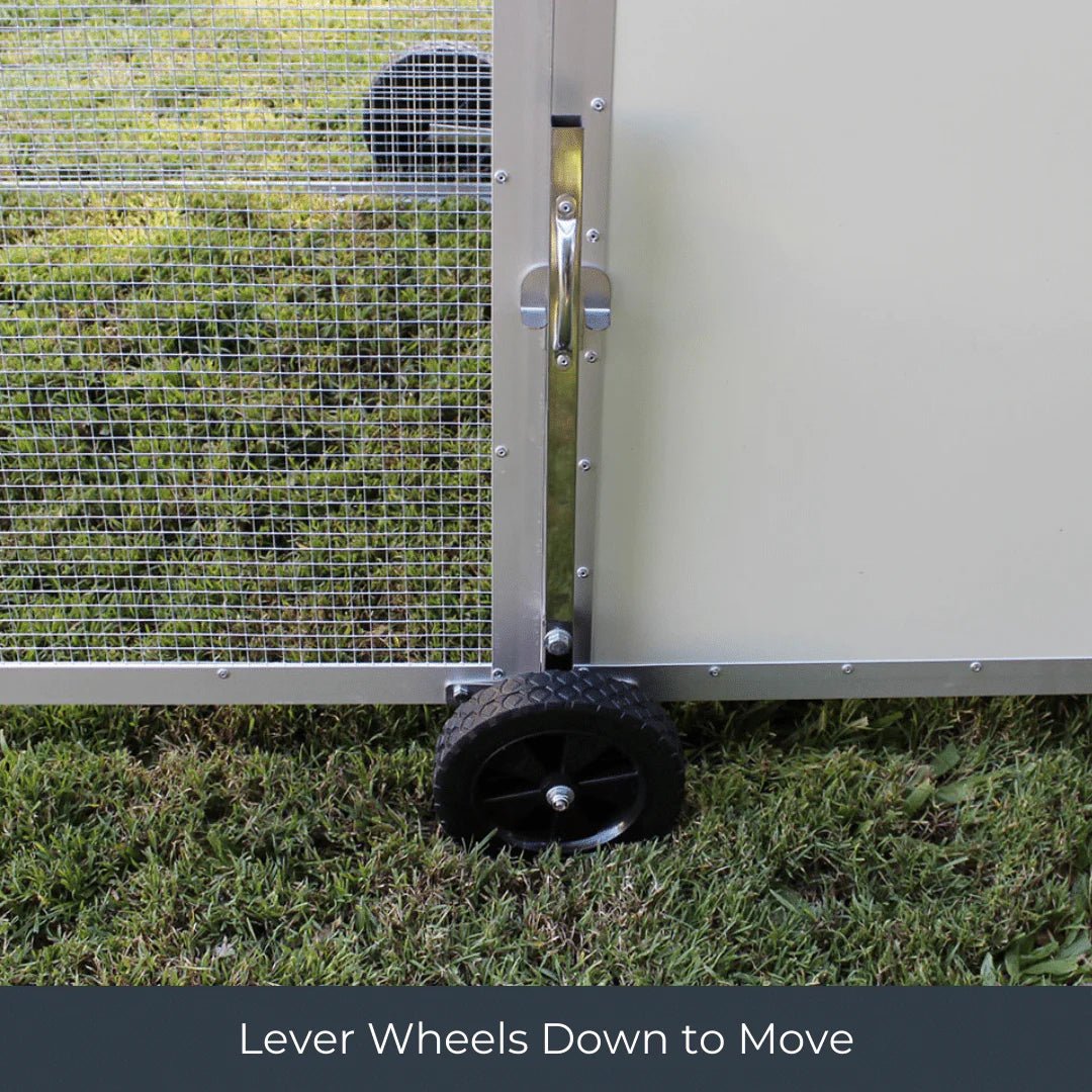 High - Quality Mobile Chicken Coop Chicken Tractor for 8 Chickens - Inside The Bars