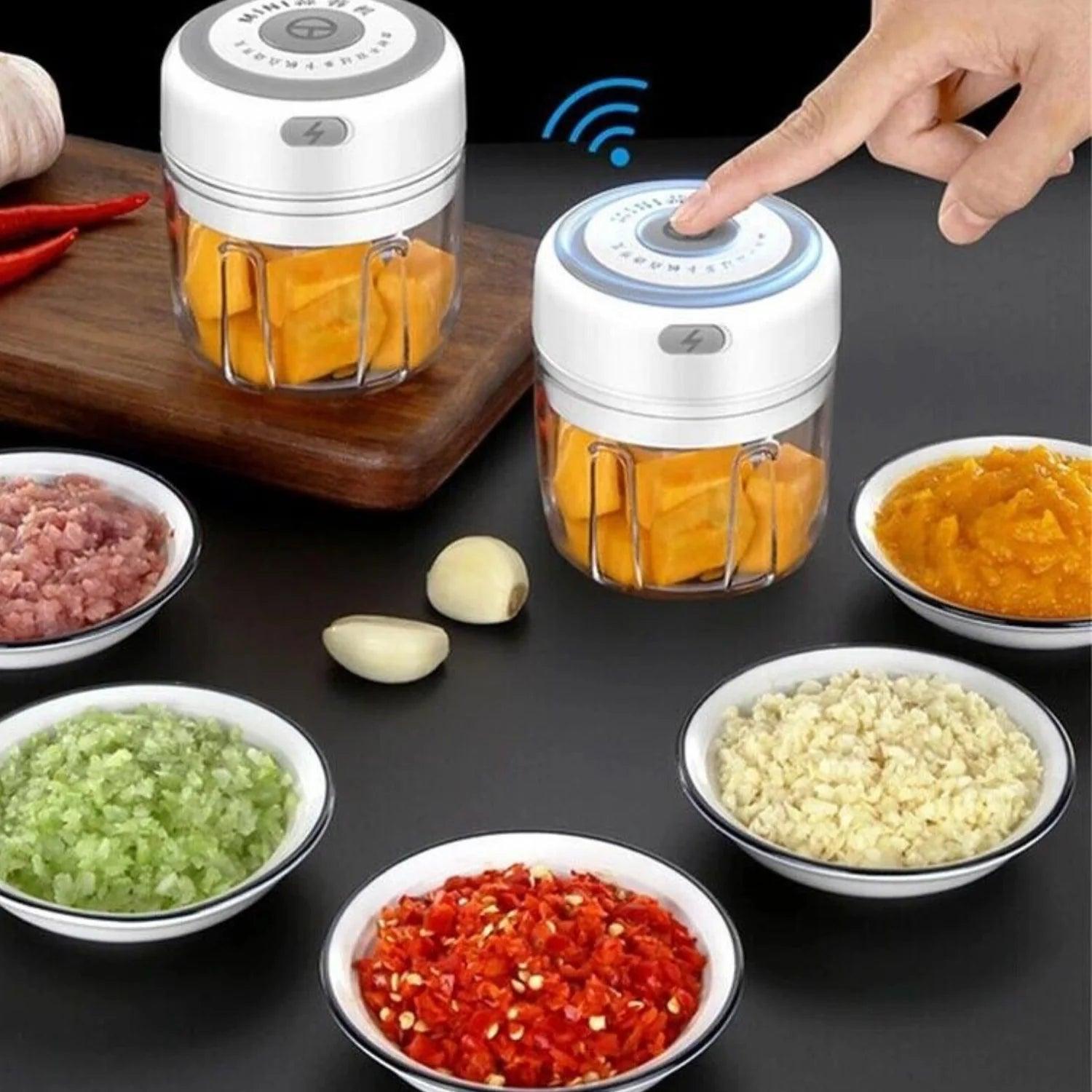 Portable Electric 300ML Mini Garlic & Vegetable Chopper Mincer Mixer - Inside The Bars
