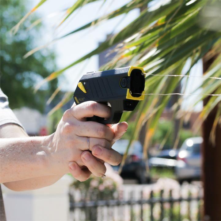 Taser Pulse+ - Inside The Bars